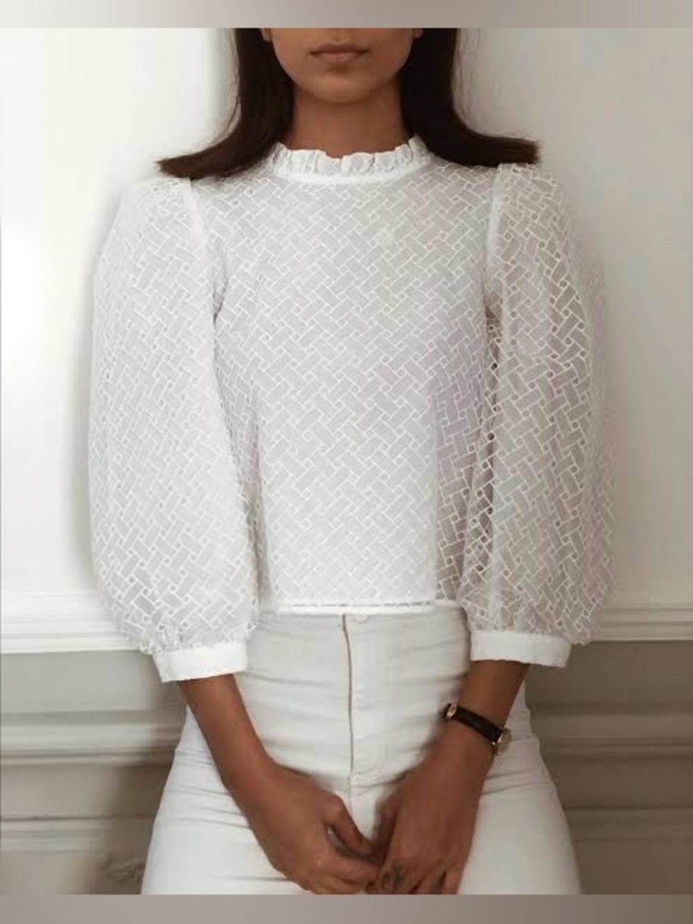 Zara Textured White Blouse Geometric Pattern Ruffle Neck Balloon Sleeves Size XS